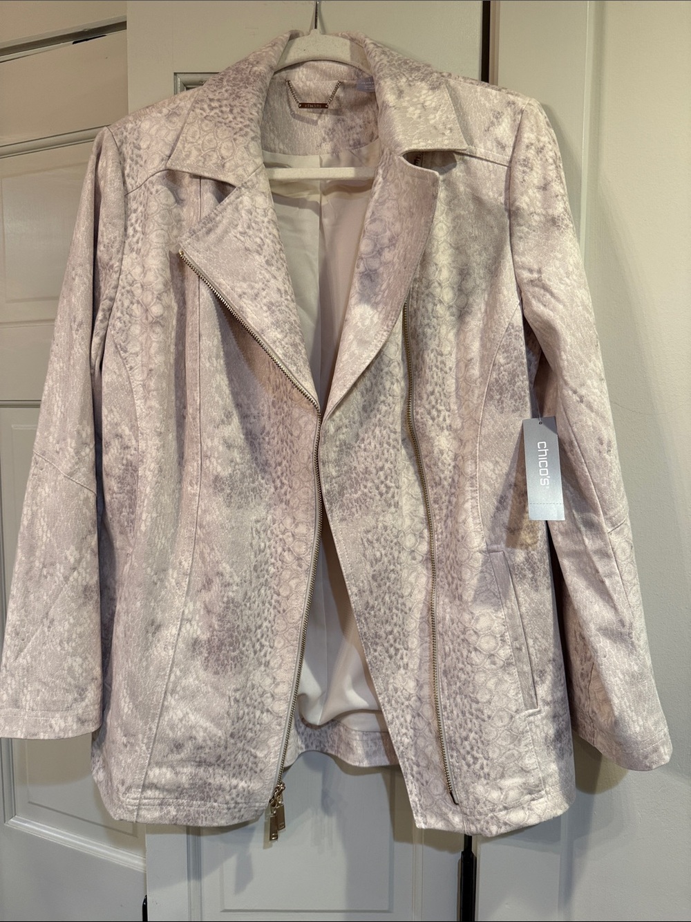 Chico's Cream & Gray Snake-Print Moto Jacket - Size 1 in Chico’s sizing.